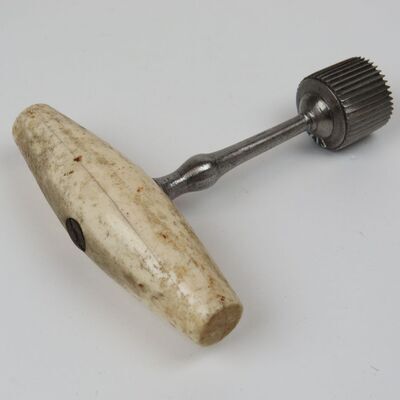 Voorwerpen Adlib\30000\V32737.jpg; V32737; ;